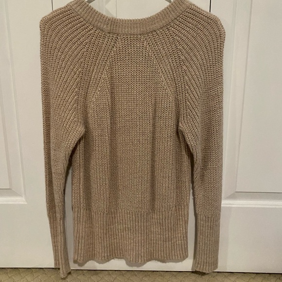 Thick Sweater - Picture 3 of 3